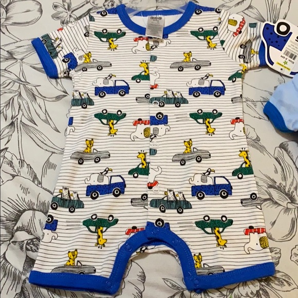 Baby boy size 3/6 months - Picture 3 of 4